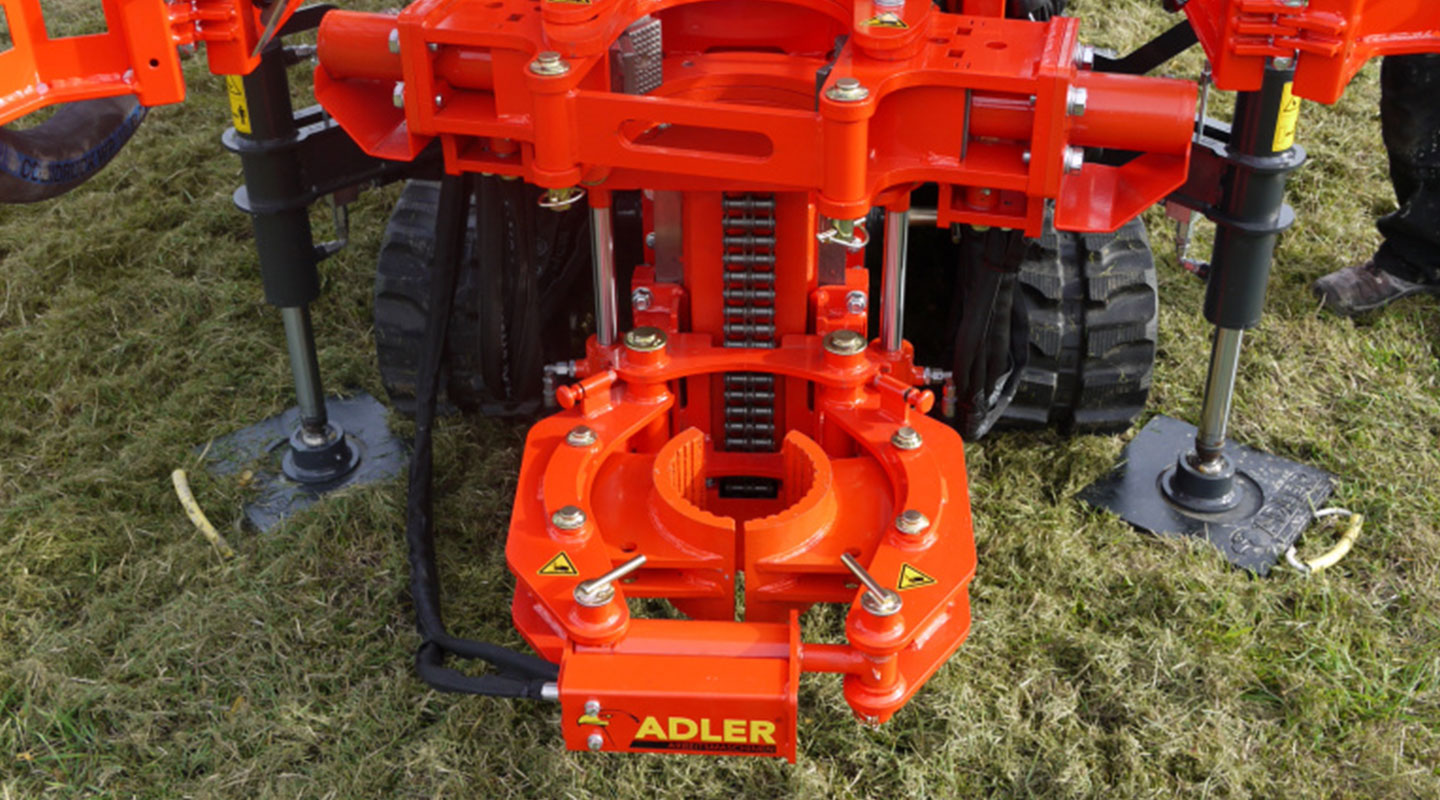 Drill rig B 75 by ADLER Arbeitsmaschinen.